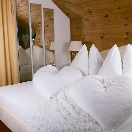 Seeapartements Christophorus Velden am Woerthersee